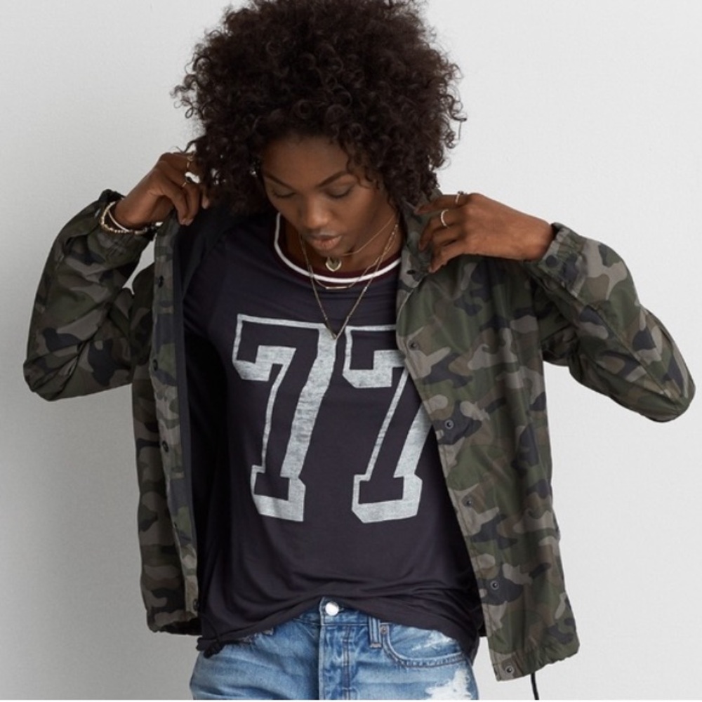 AEO 🦅 Camo Windbreaker Jacket